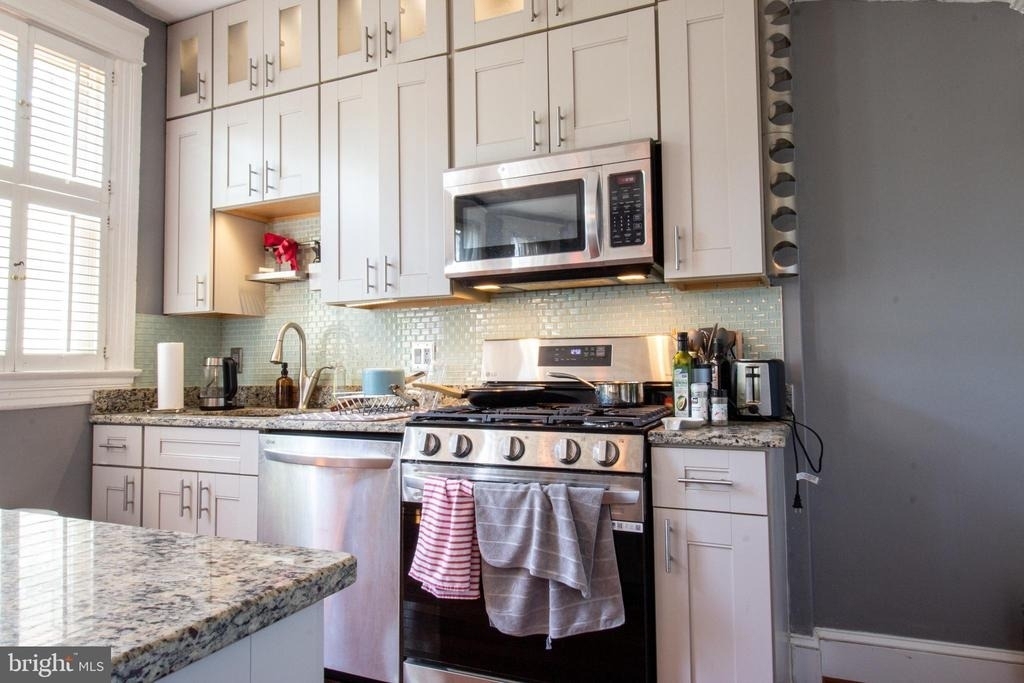 148 Adams Street Nw - Photo 16