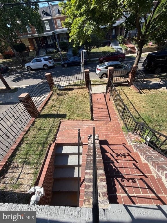 413 Ingraham Street Nw - Photo 25