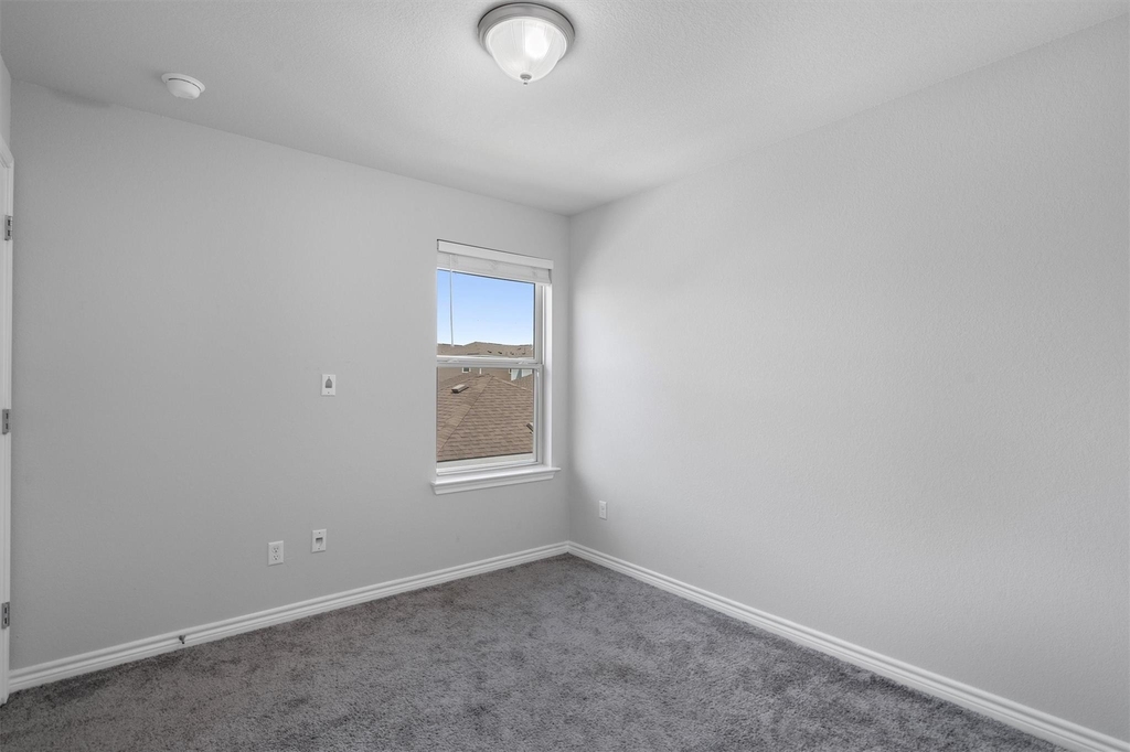 1805 Artesian Springs Xing - Photo 21