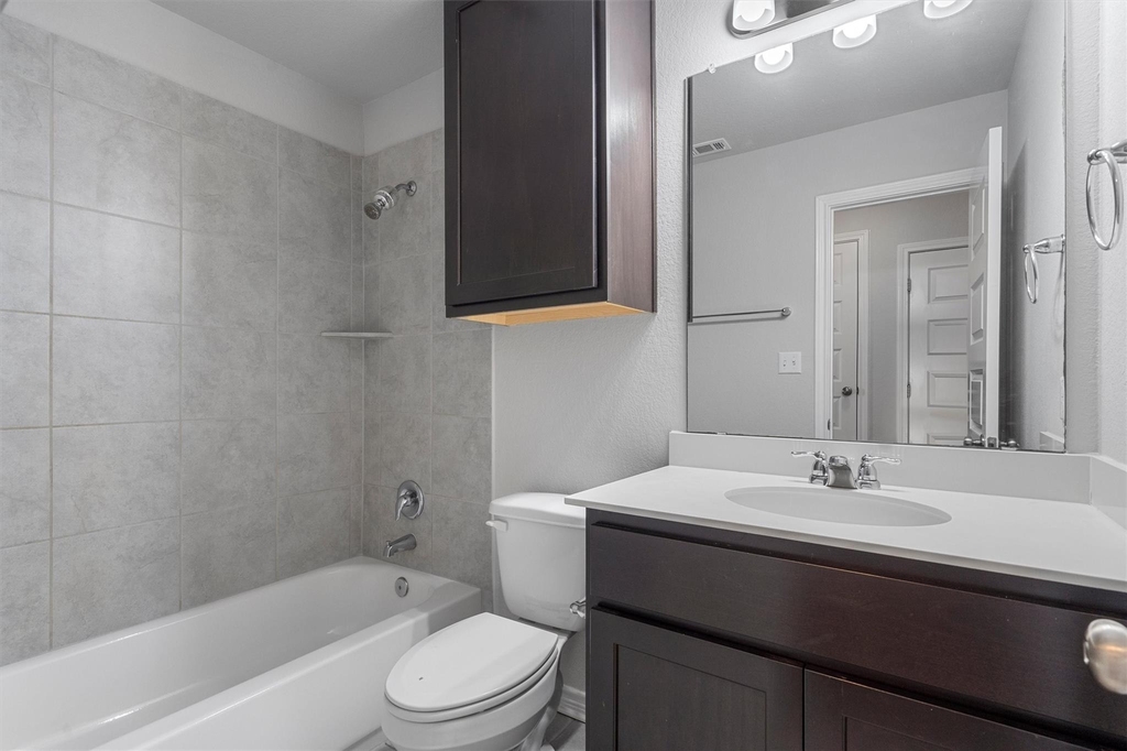 1805 Artesian Springs Xing - Photo 23