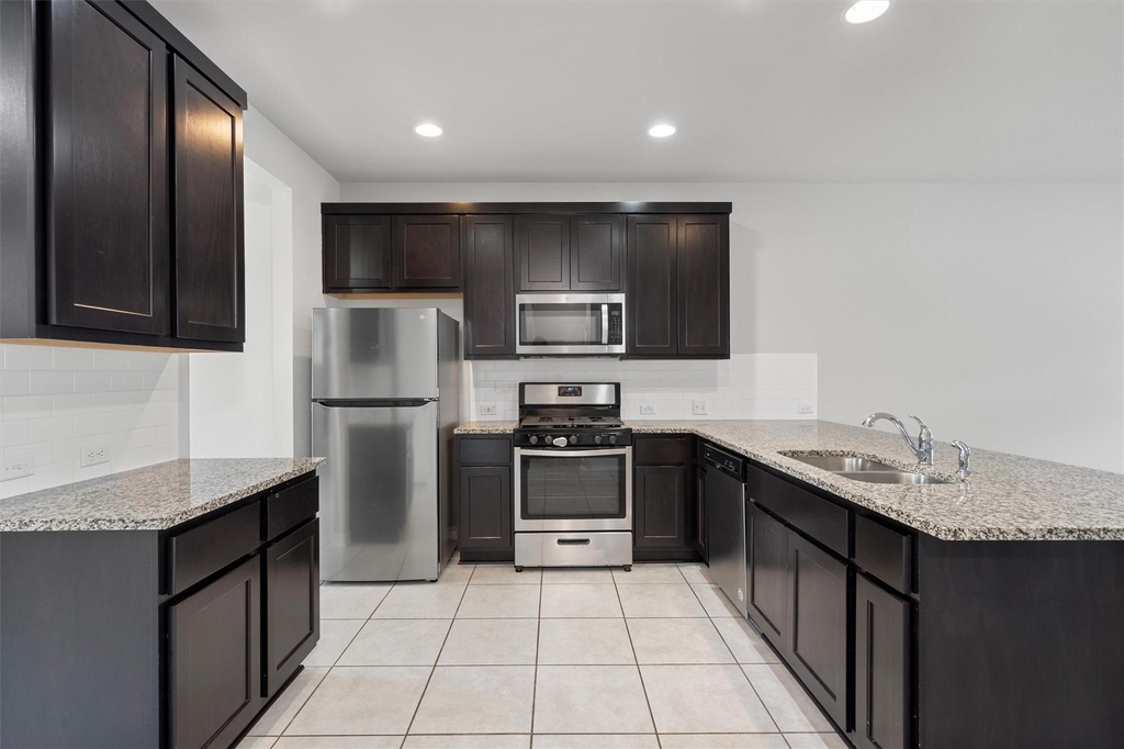 1805 Artesian Springs Xing - Photo 12