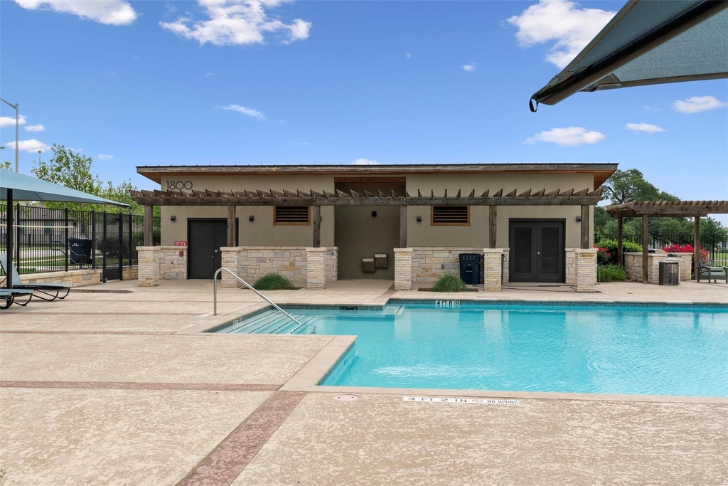 1805 Artesian Springs Xing - Photo 36
