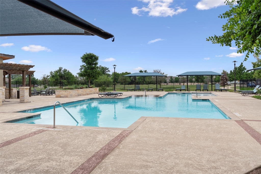 1805 Artesian Springs Xing - Photo 33