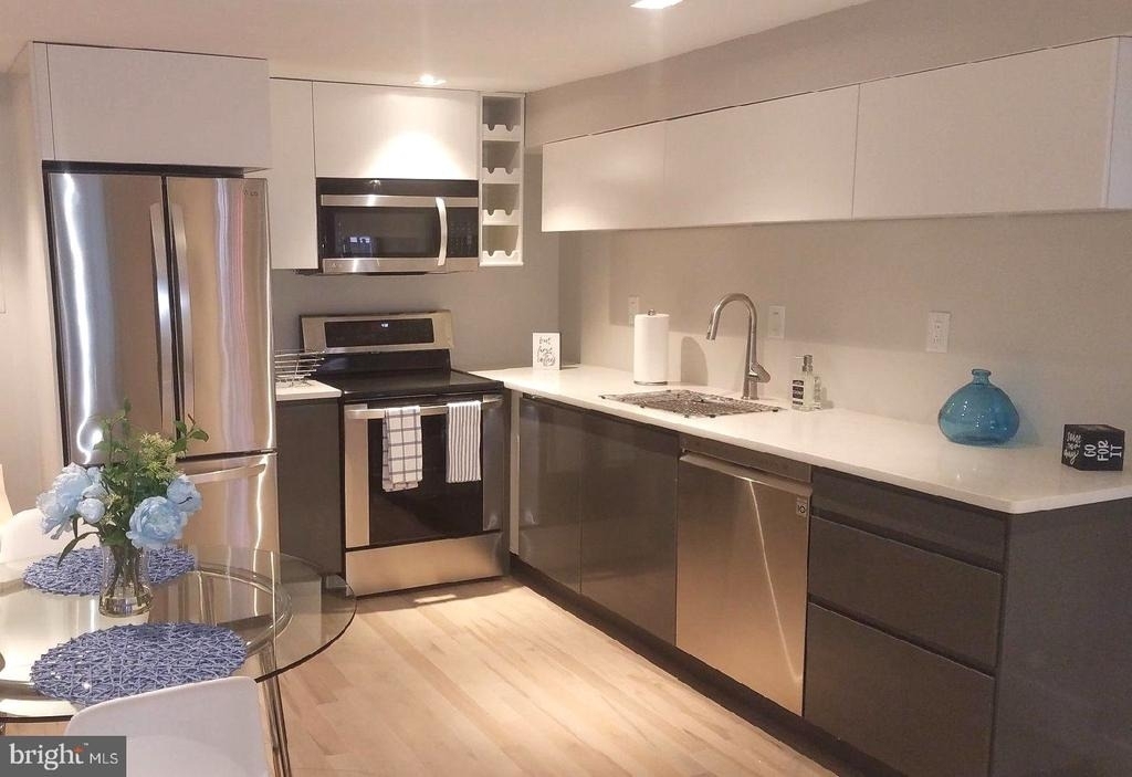 41 Q Street Nw - Photo 1