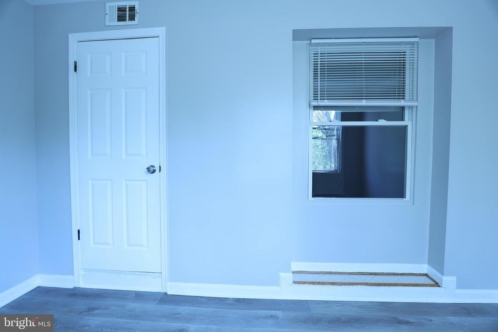 1633 E Street Ne - Photo 14