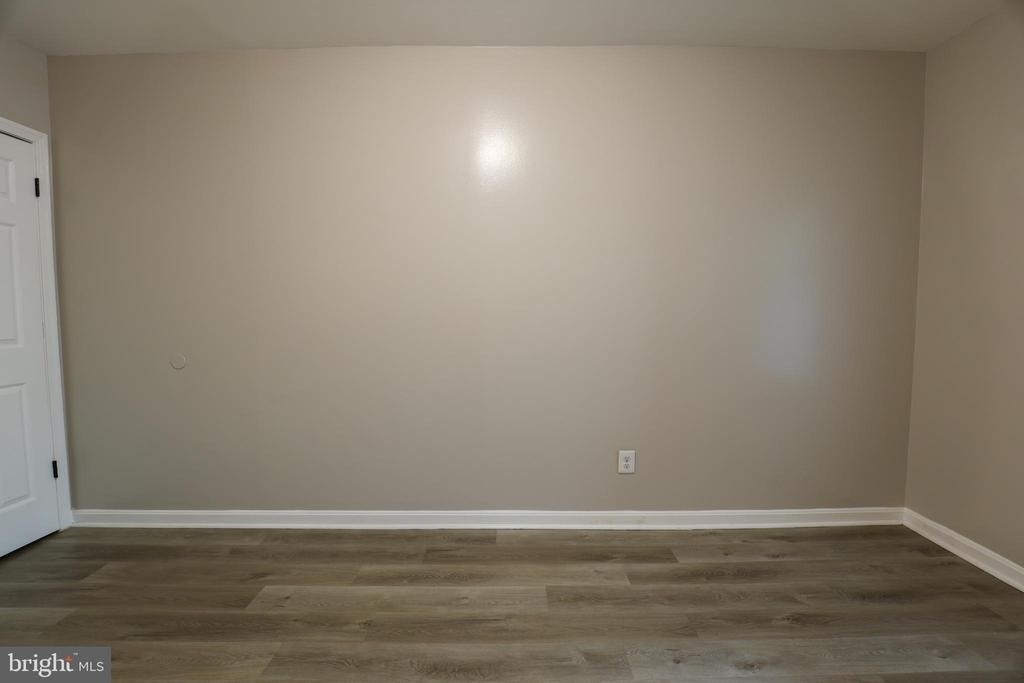 1633 E Street Ne - Photo 10