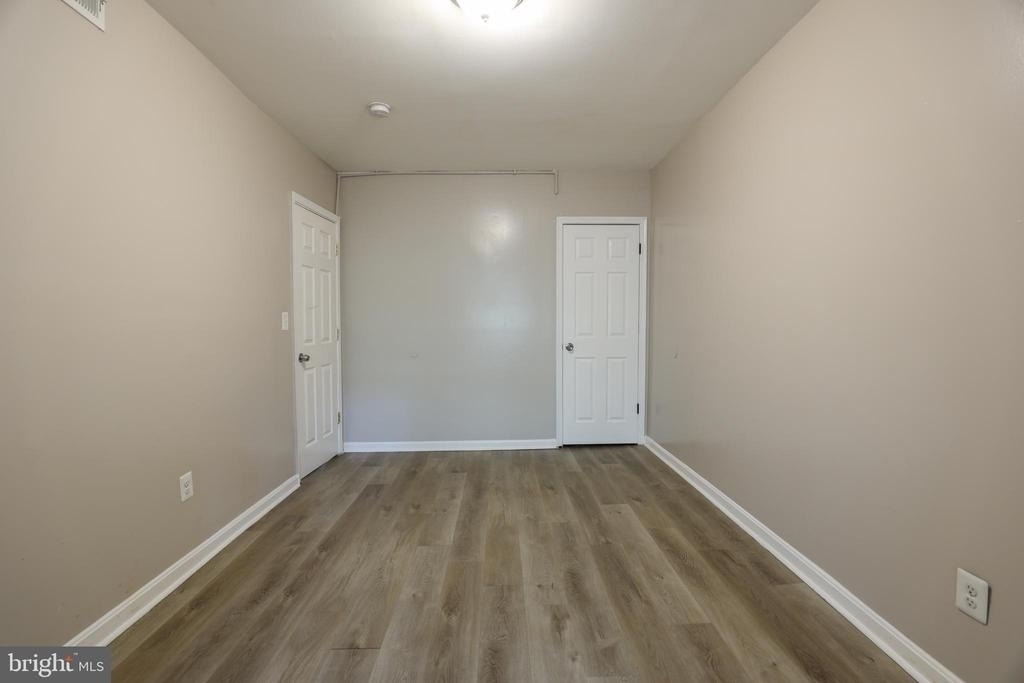 1633 E Street Ne - Photo 11