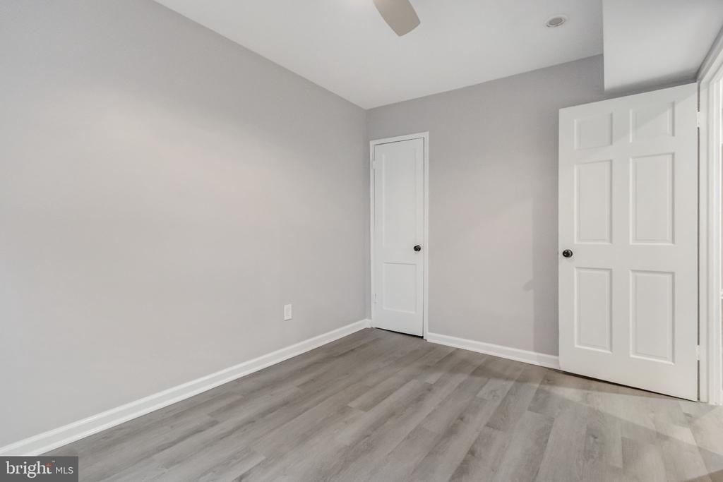 1721 Gales Place Ne - Photo 11