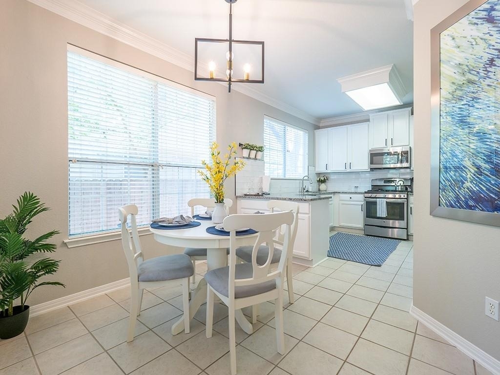 8518 Cahill Dr - Photo 11