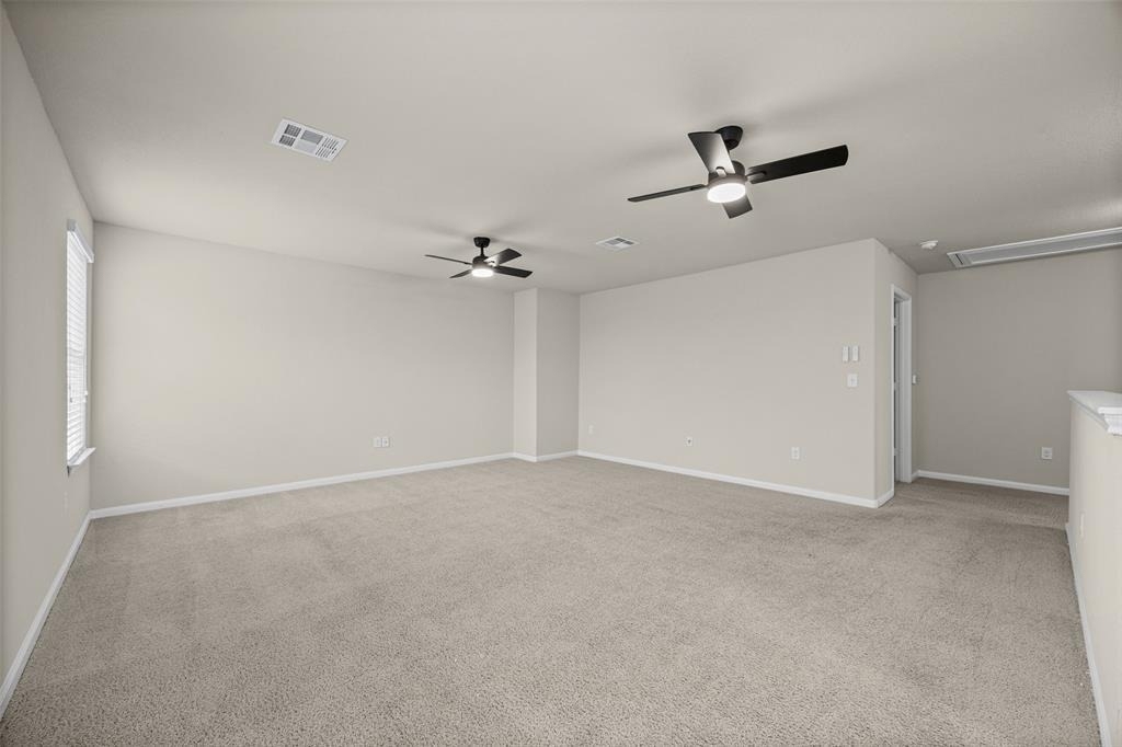 1121 La Conterra Blvd - Photo 8