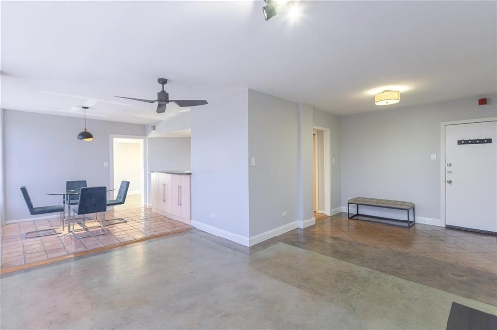 1212 Guadalupe St - Photo 3