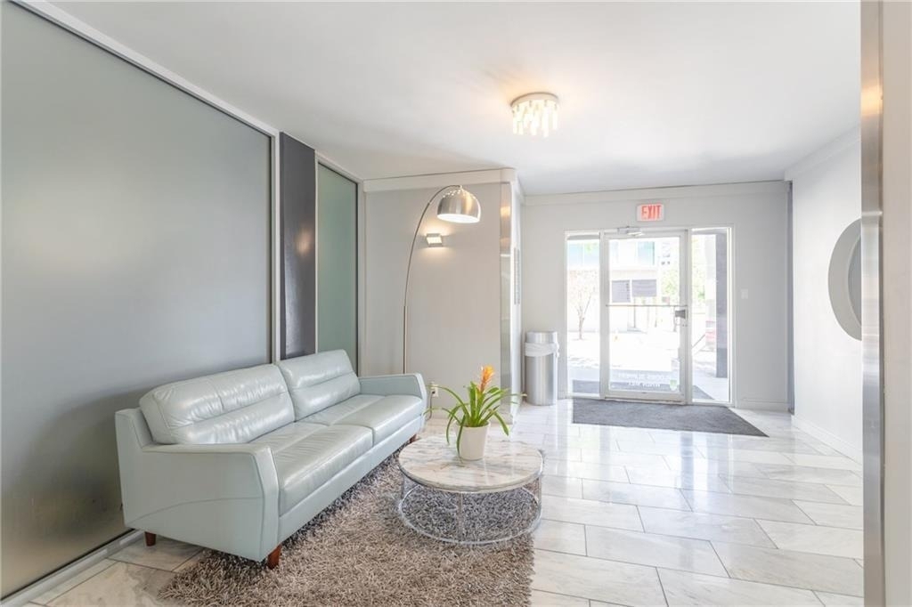1212 Guadalupe St - Photo 22