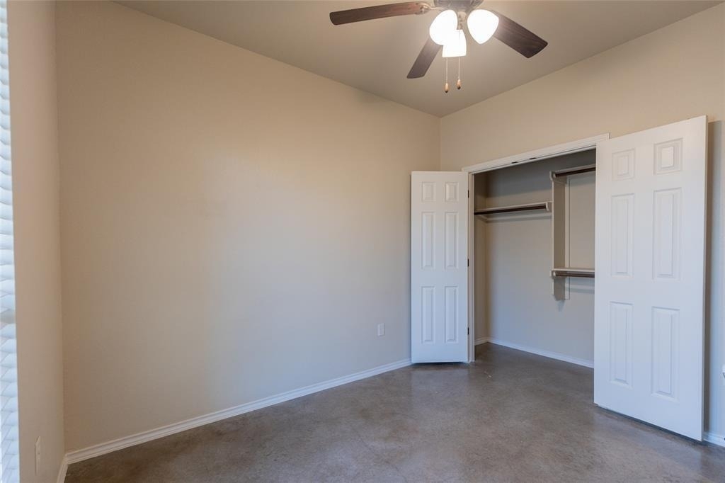 351 Joanne Loop - Photo 10