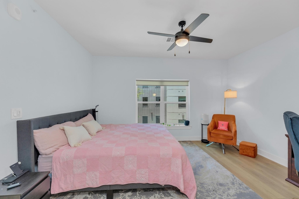 2500 Longview St - Photo 15