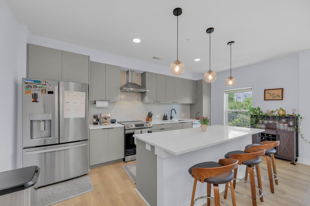 2500 Longview St - Photo 6