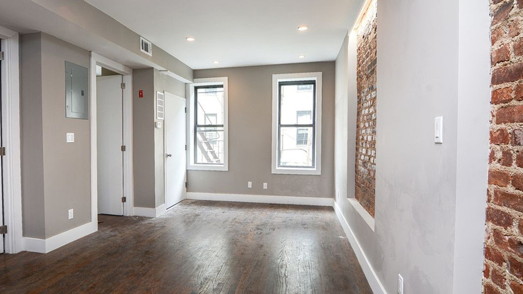 1565 Lincoln Pl  - Photo 0