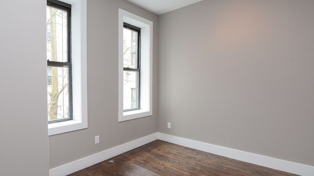 1565 Lincoln Pl  - Photo 5