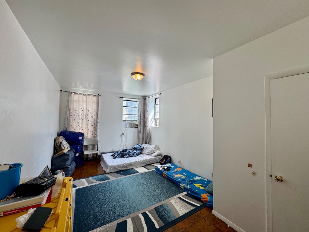 301 East 110th Street - Photo 8