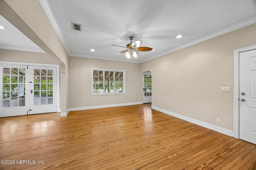 3643 Herschel Street - Photo 6