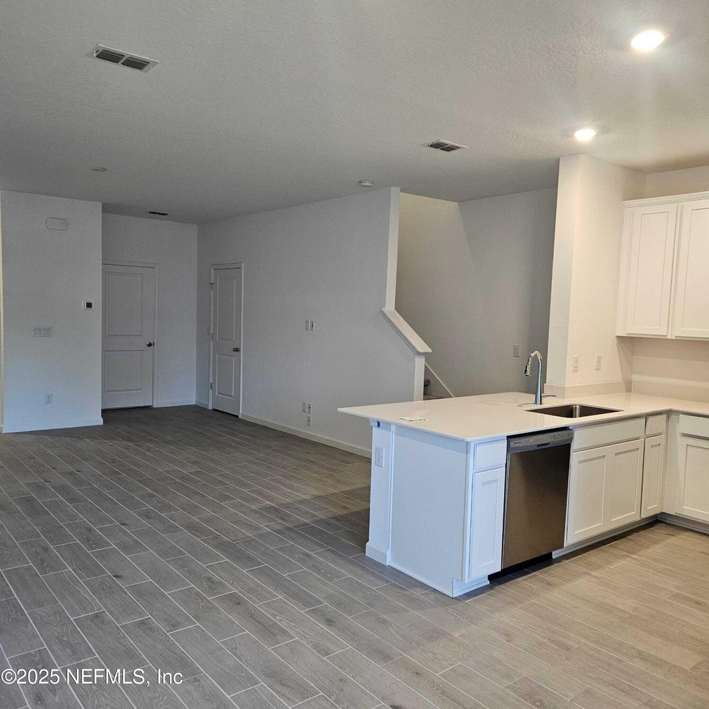 6896 Golden Monarch Avenue - Photo 11