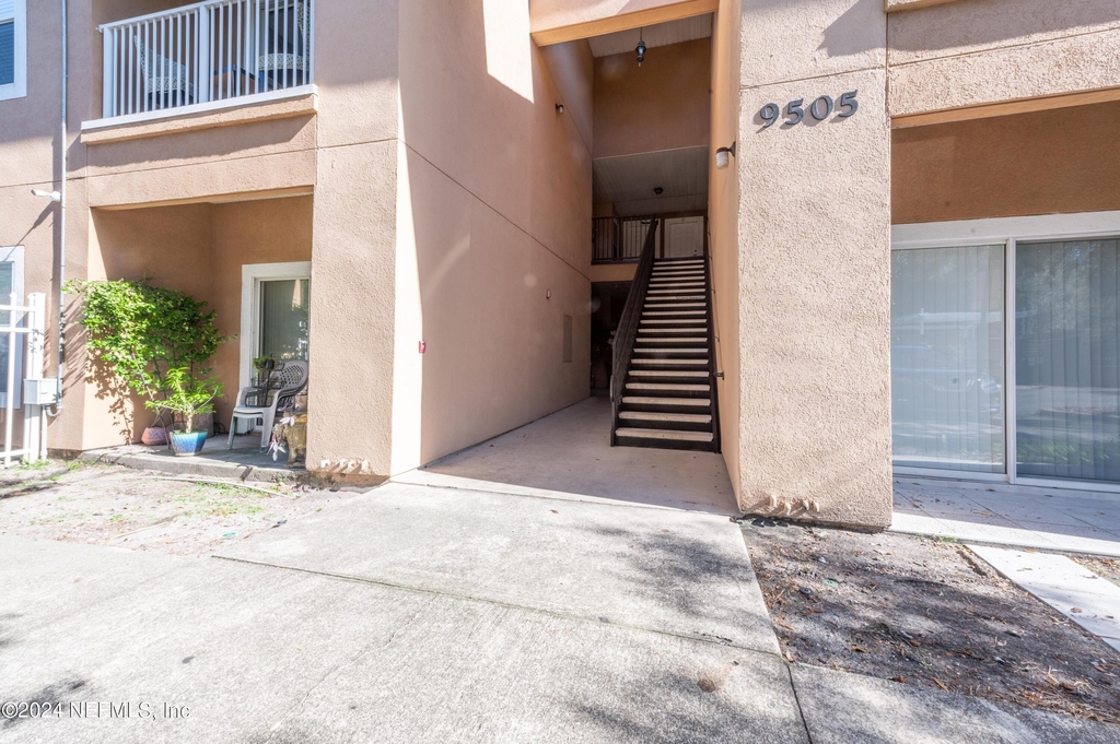 9505 Armelle Way - Photo 1