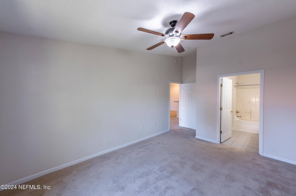 9505 Armelle Way - Photo 24