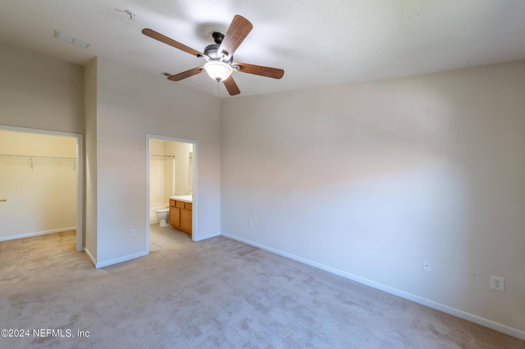 9505 Armelle Way - Photo 23