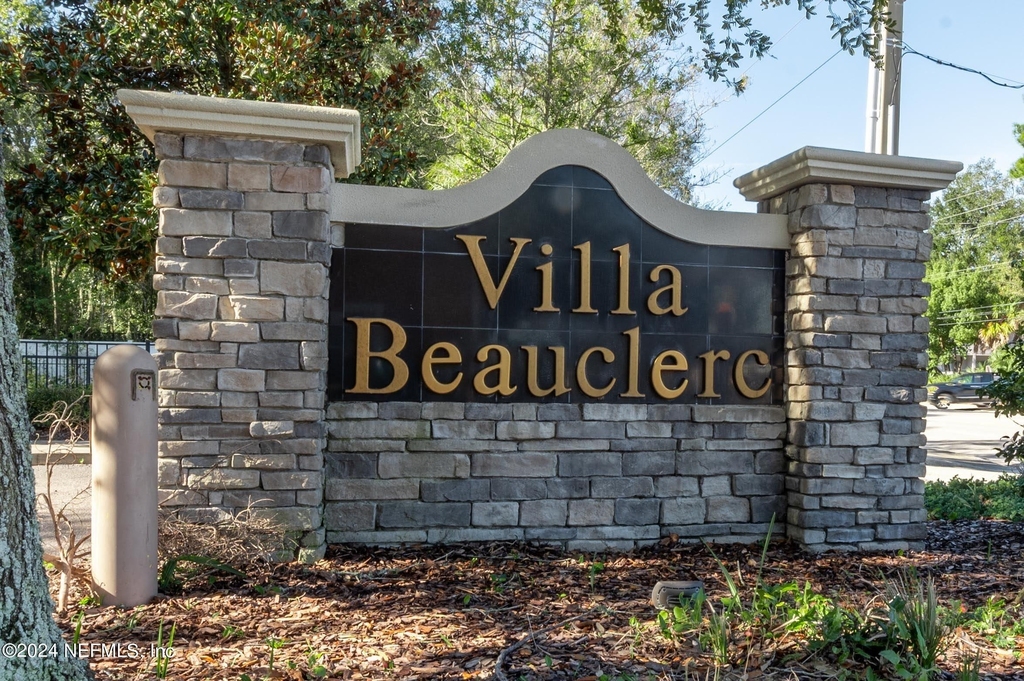 9505 Armelle Way - Photo 0