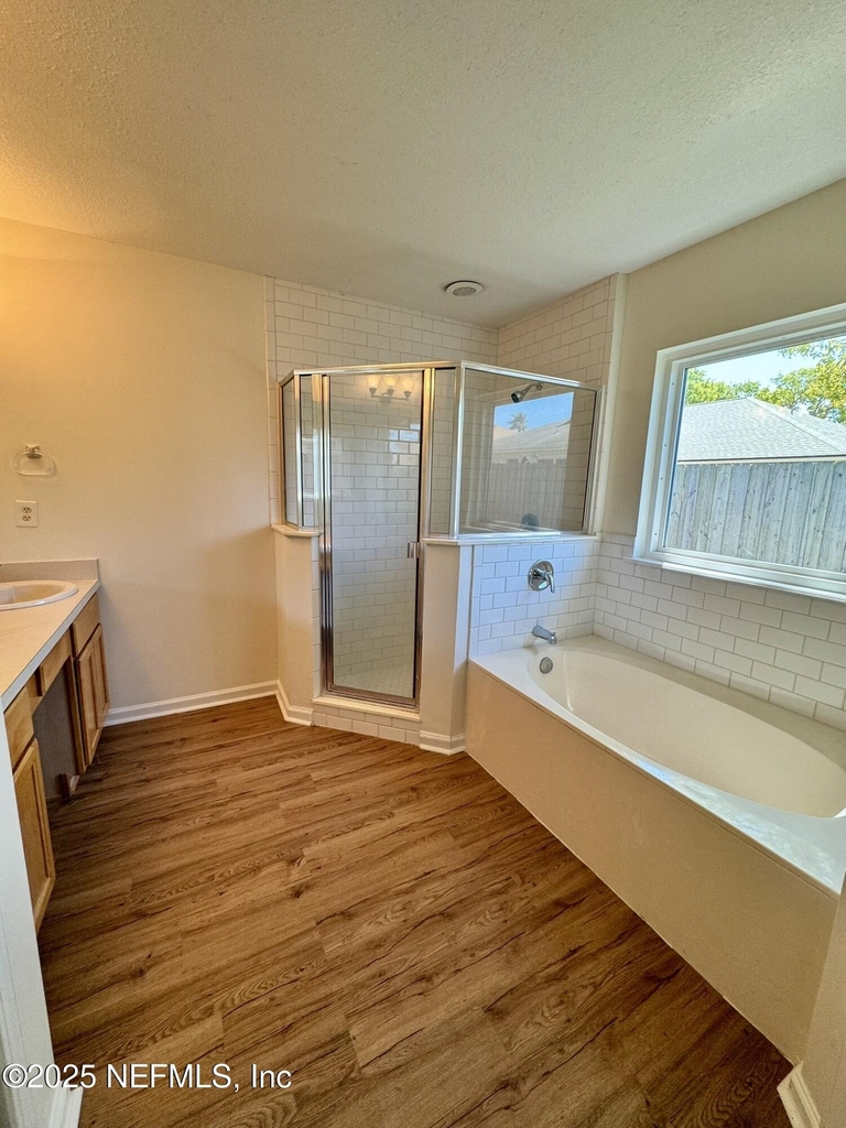 12288 Harbor Winds Drive N - Photo 12