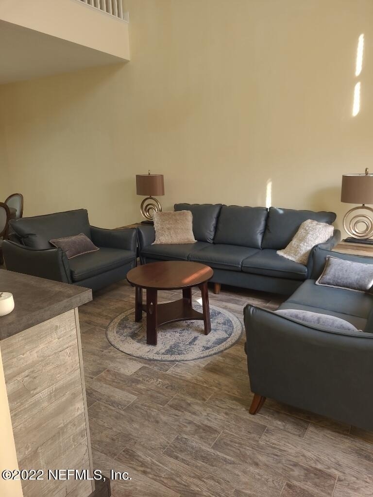 539 Hedgewood Drive - Photo 1