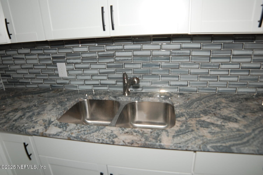 2947 W 45th Street - Photo 4