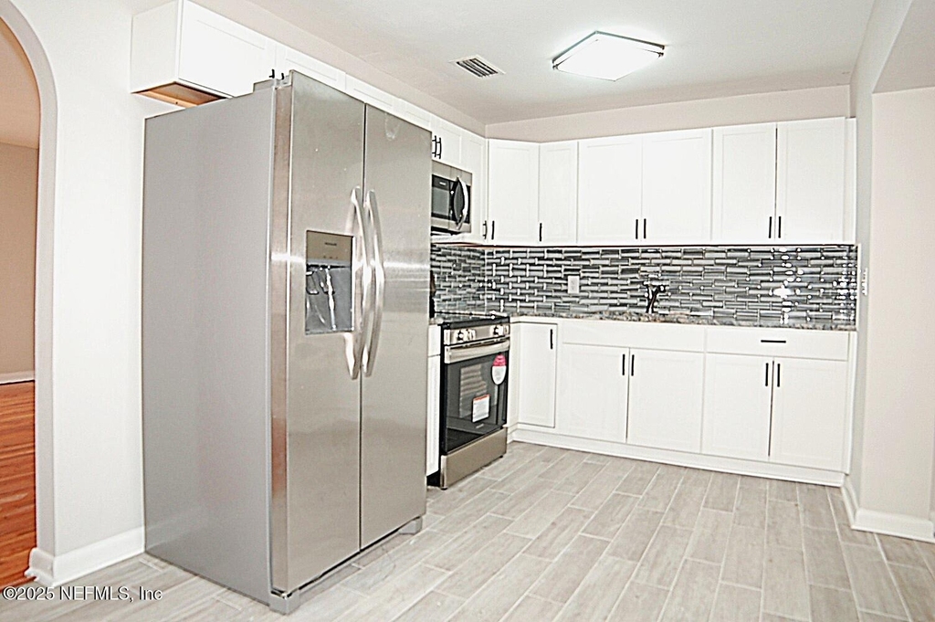 2947 W 45th Street - Photo 19