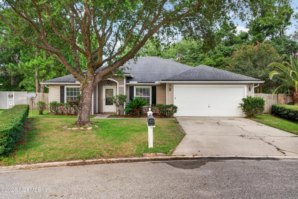 1648 Glen Laurel Drive - Photo 1