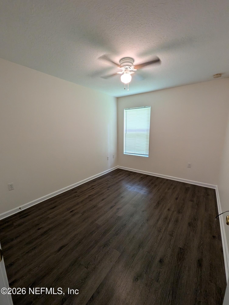 8173 Woods Avenue - Photo 2