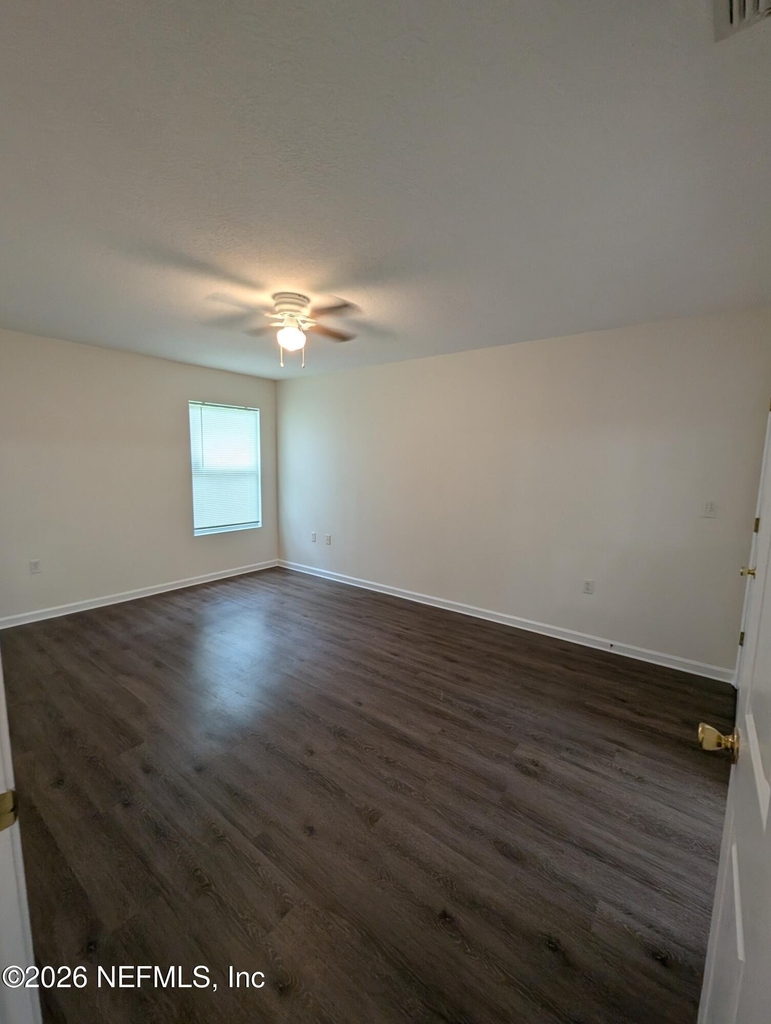 8173 Woods Avenue - Photo 0
