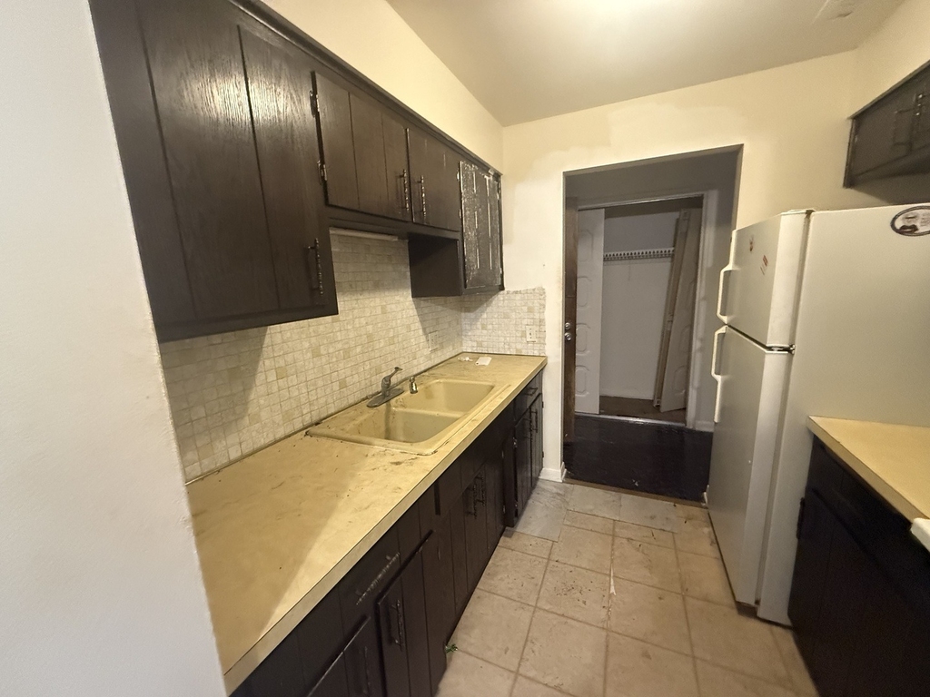 2300 N Harlem Avenue - Photo 23
