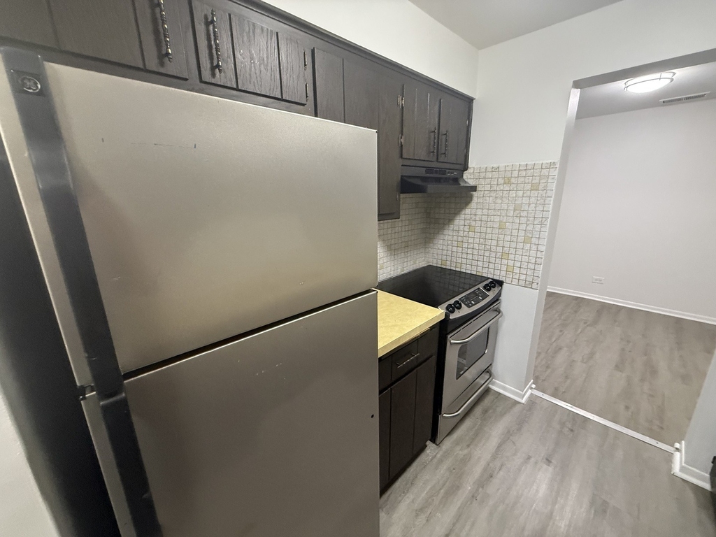 2300 N Harlem Avenue - Photo 28