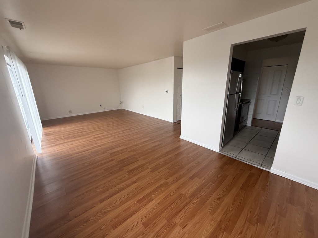 2300 N Harlem Avenue - Photo 5