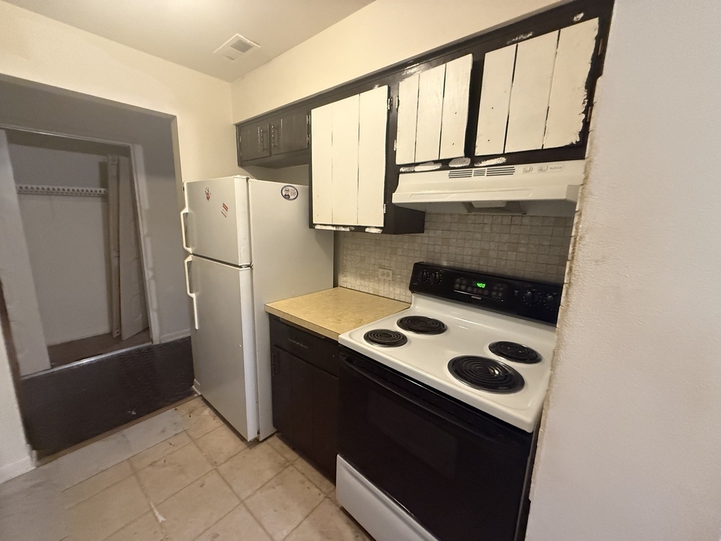 2300 N Harlem Avenue - Photo 24