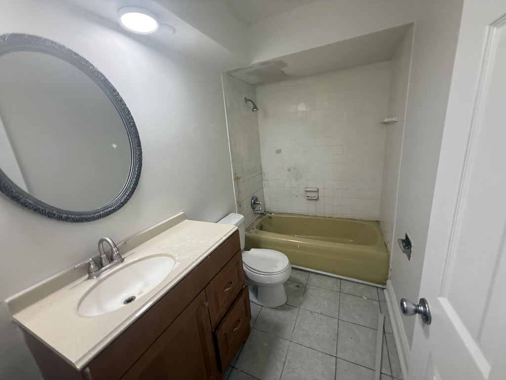 2300 N Harlem Avenue - Photo 20