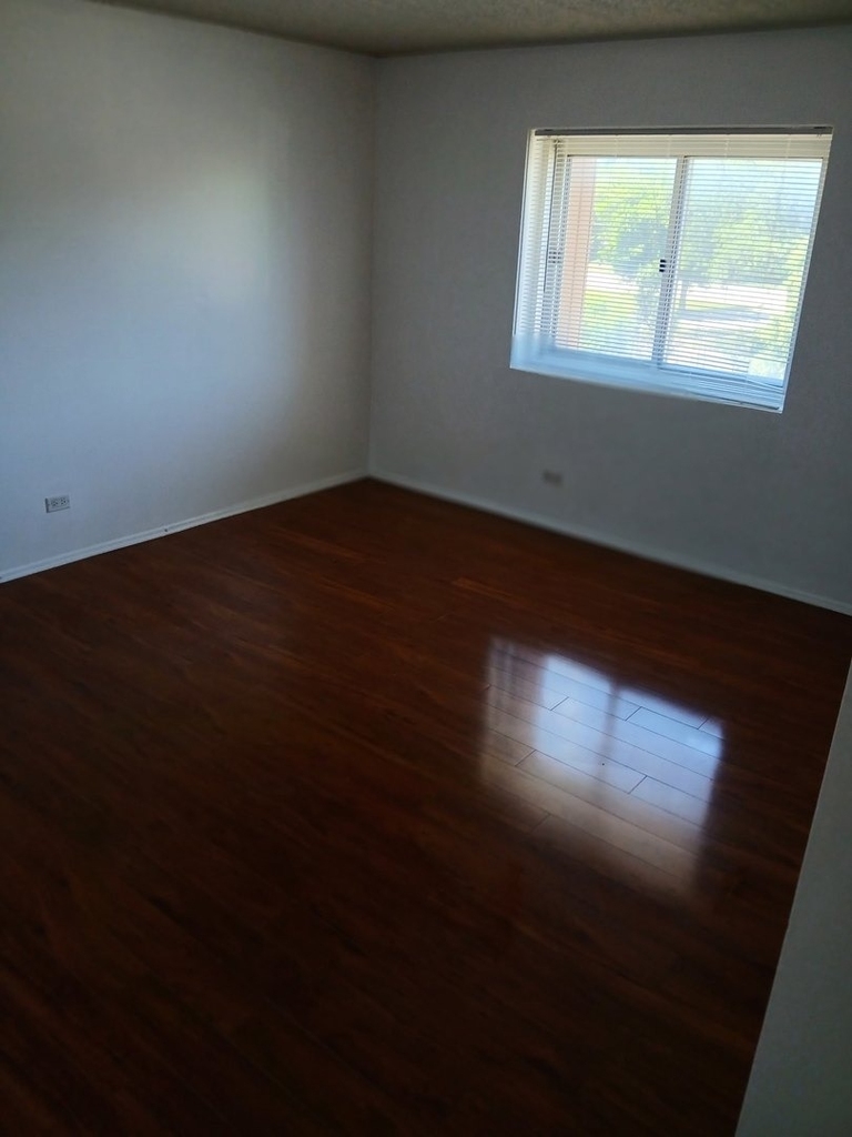 3223 W Parkway Drive - Photo 15