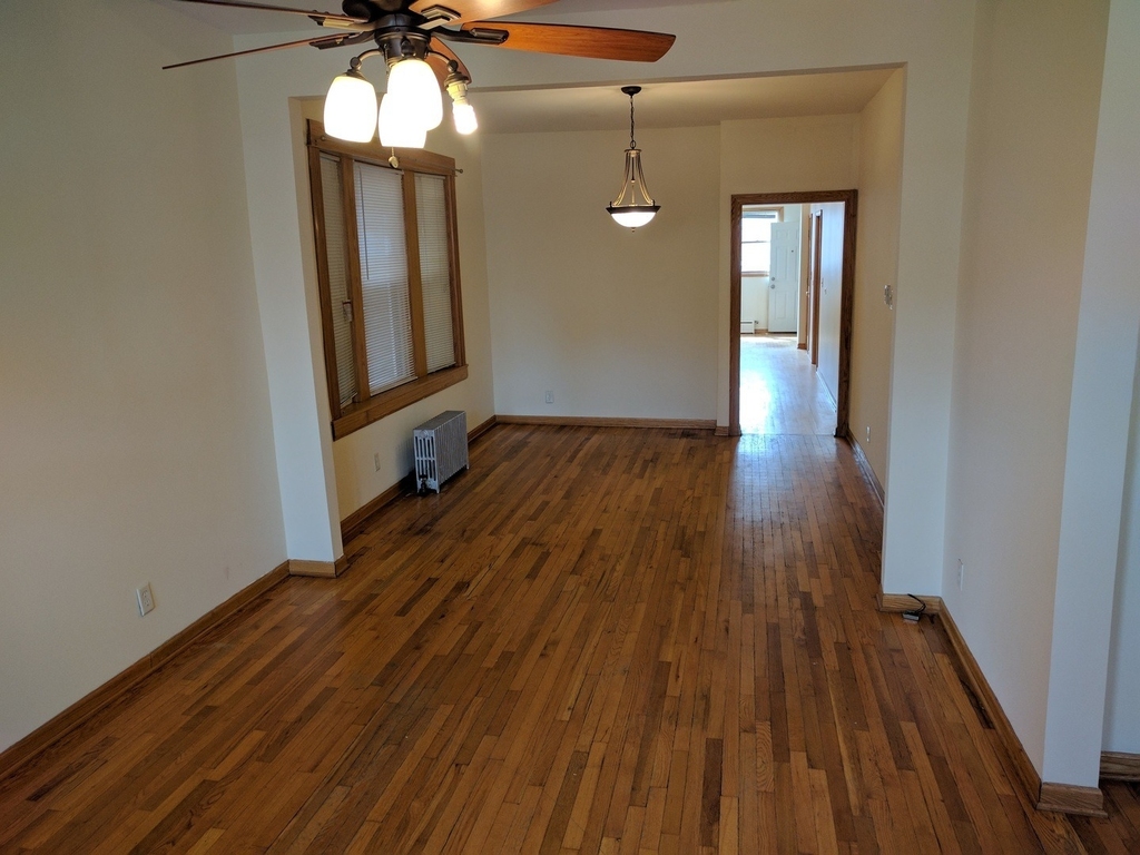 5147 W Cullom Avenue - Photo 1