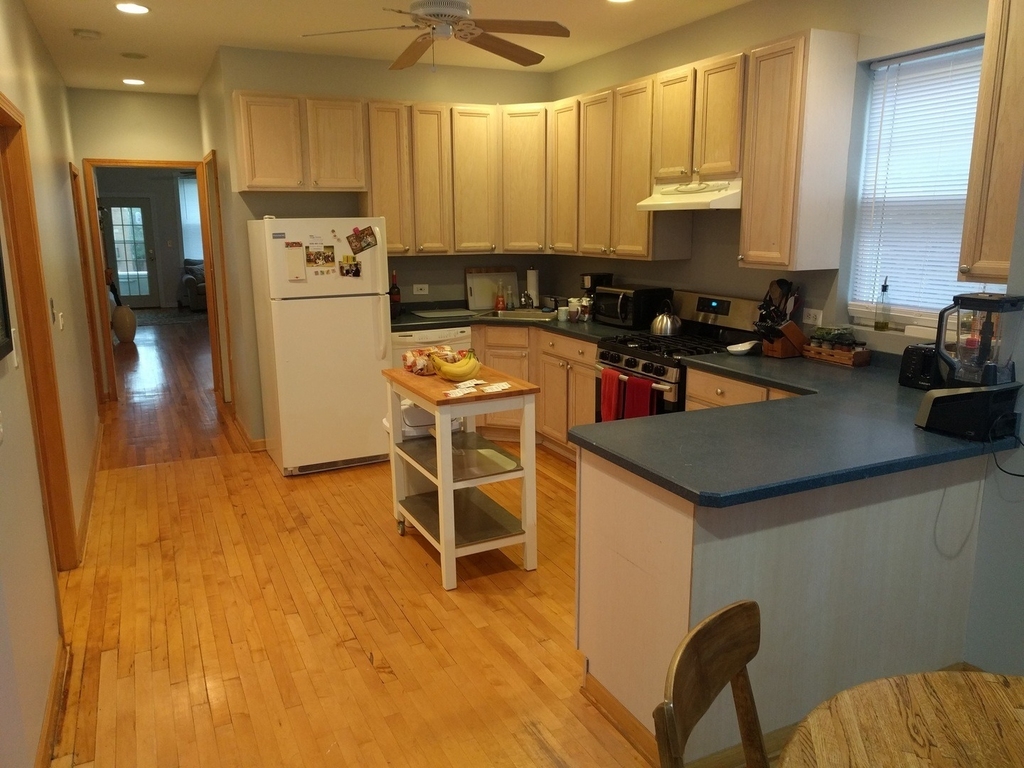 5147 W Cullom Avenue - Photo 3