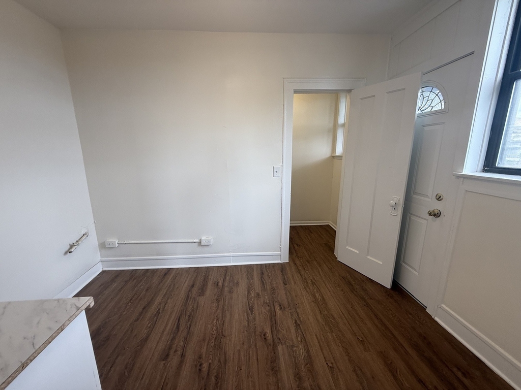 7353 N Damen Avenue - Photo 21