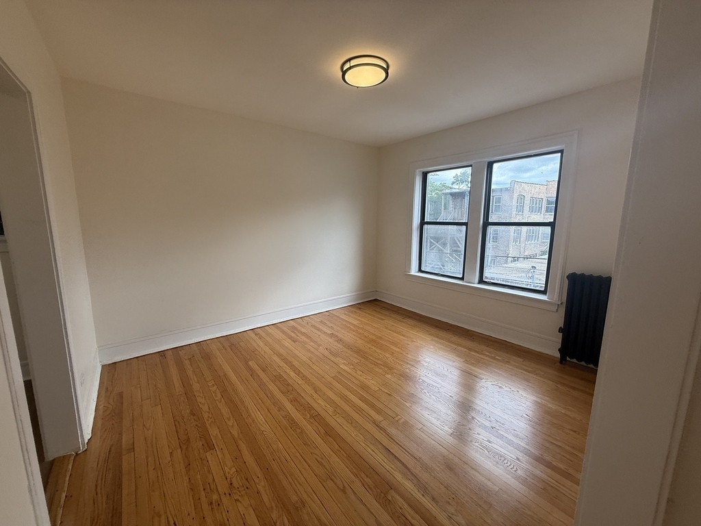 7353 N Damen Avenue - Photo 17