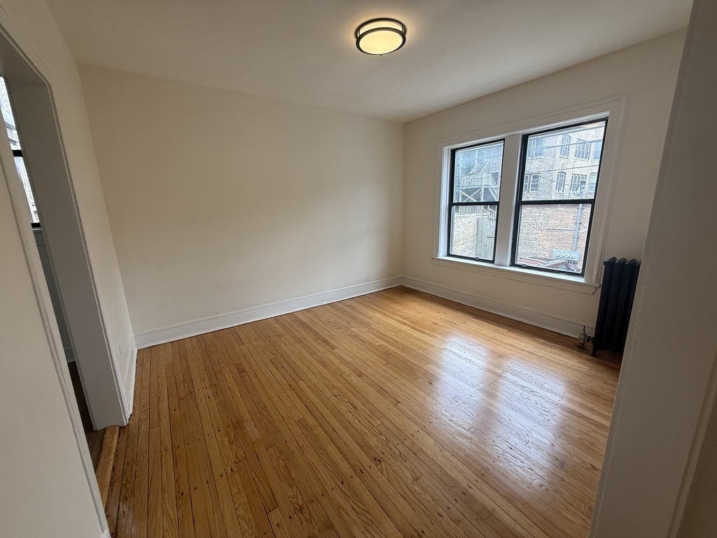 7353 N Damen Avenue - Photo 16