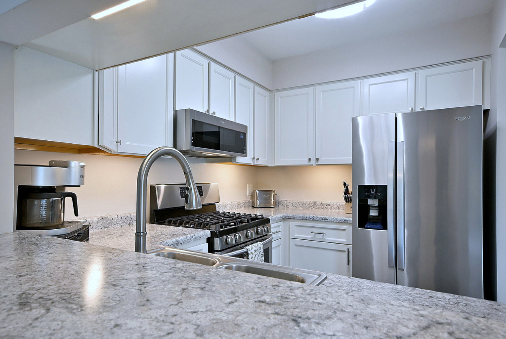 1475 Garnet Circle - Photo 8