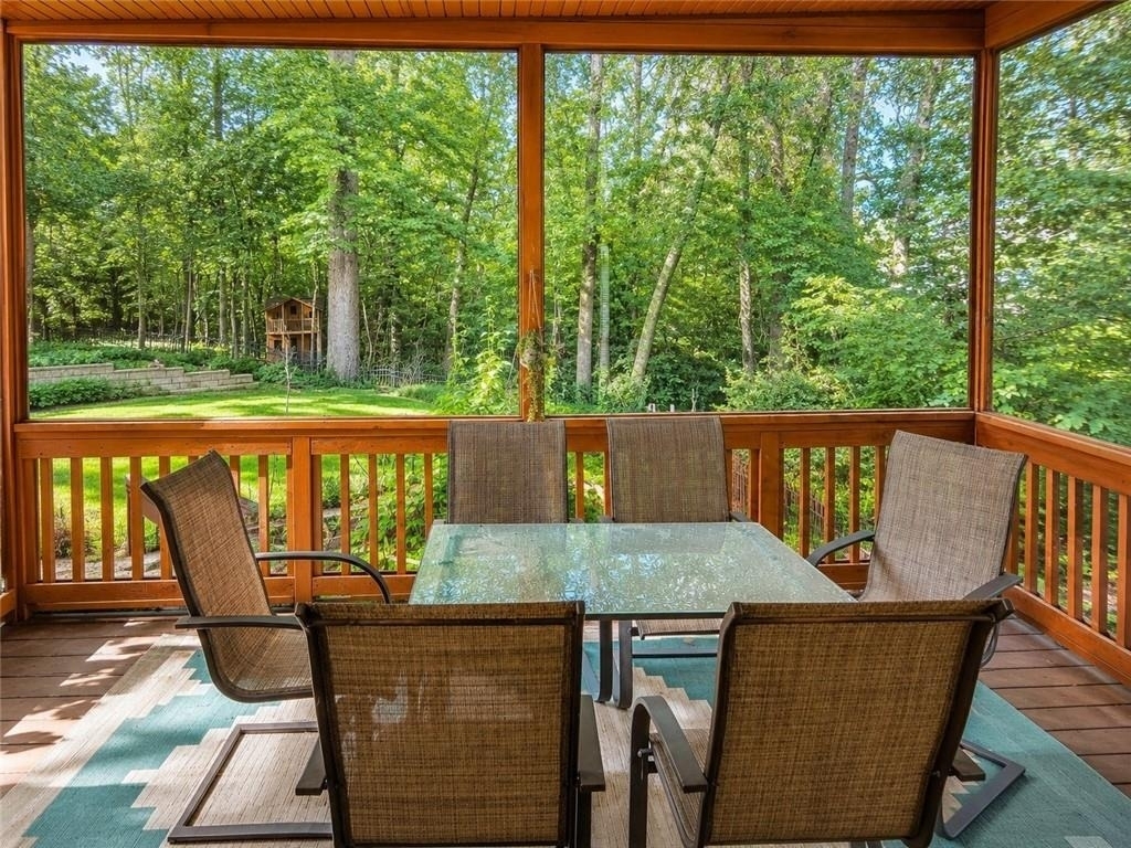 340 Nell Court - Photo 2