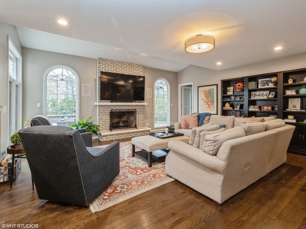 445 Blue Ash Drive - Photo 4