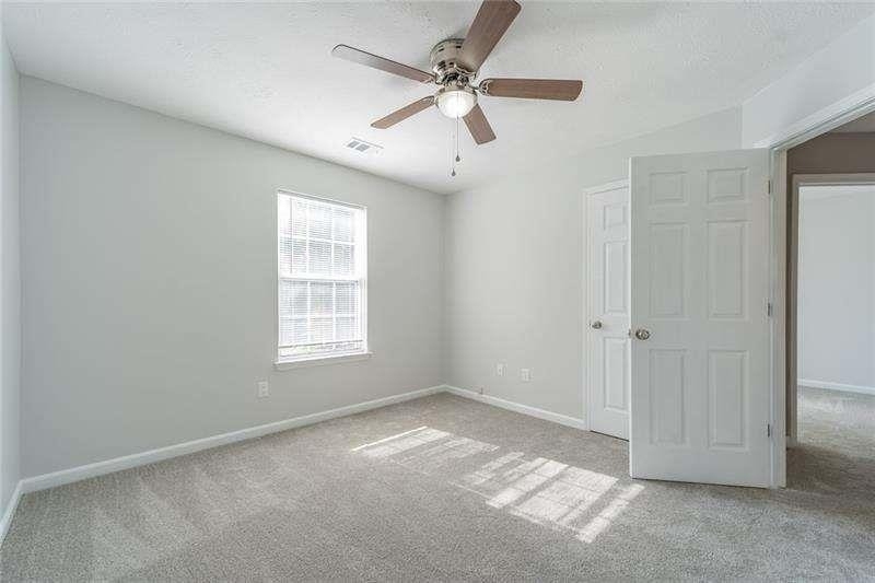 2716 Lake Park Ridge - Photo 33